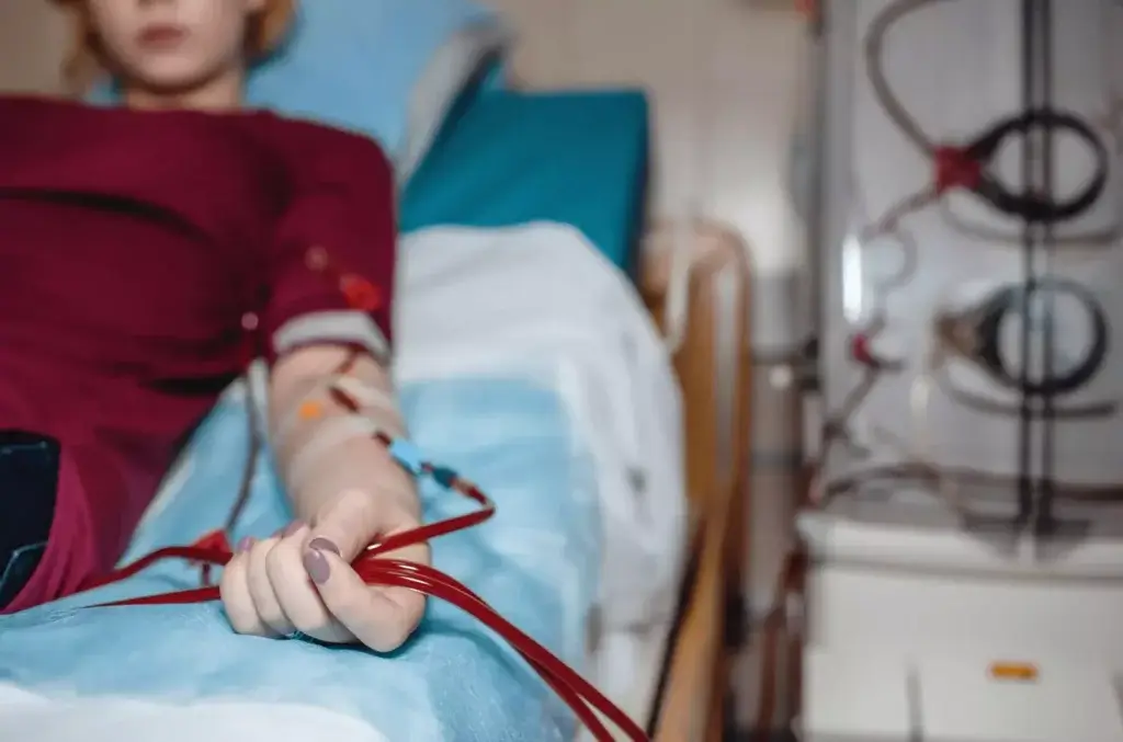Without fully functioning kidneys, kidney dialysis will be needed for the body to function.