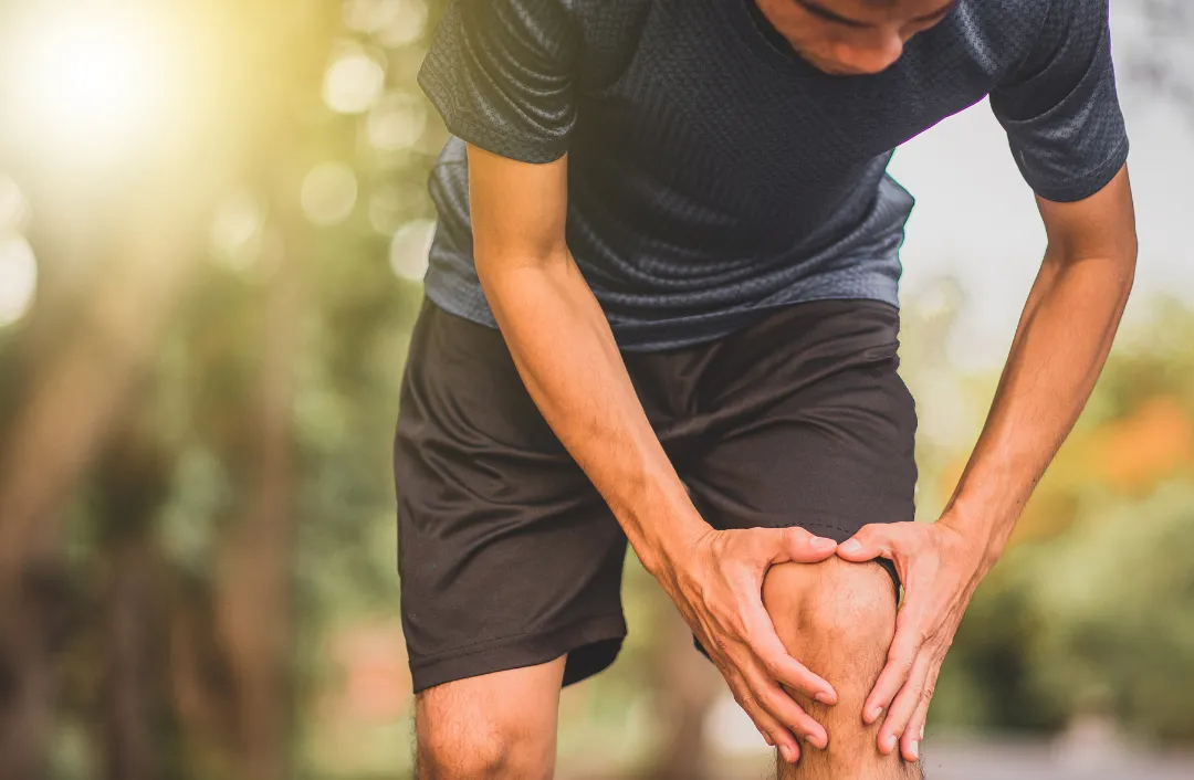 Infrared sauna sessions can improve muscle soreness and joint pain.
